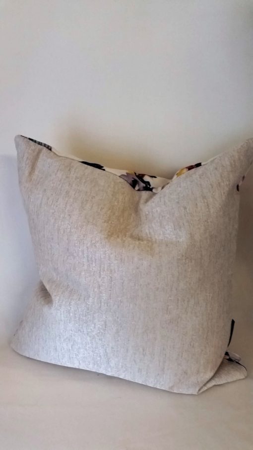 Hummingbird amethyst 16" feather filled cushion - Image 2