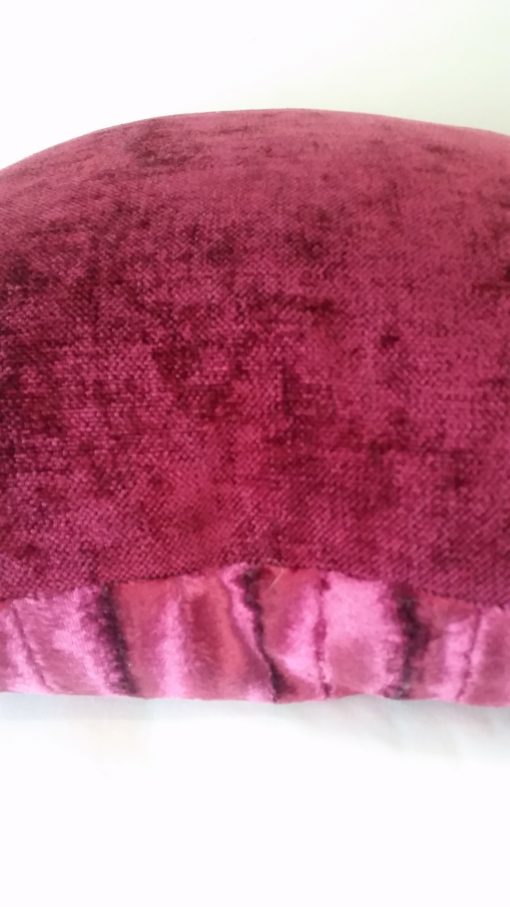 Fuschia 20" feather filled cushion - Image 2